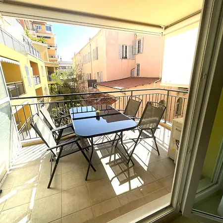 Royal Plazza, Beau T2 Centre Ville, Parking Menton